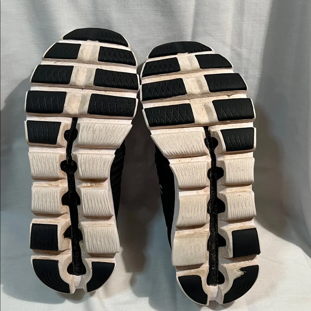 Stylish Women's Black Athletic Shoes